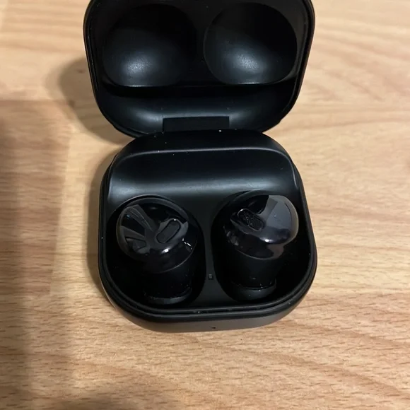Samsung Galaxy EarPods Pro - Picture 3 of 3